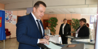 Глава администрации Комаричского района Николай Скрипин одним из первых выразил свою гражданскую позицию - Газета Верный путь